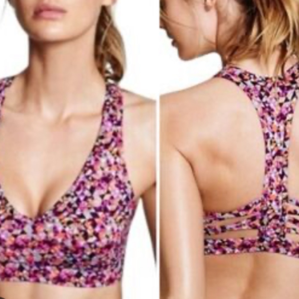 L | NWOT Multi Color Strappy Sports Bra